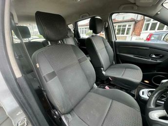 Renault Scenic 2.0 VVT Dynamique TomTom CVT Euro 5 5dr