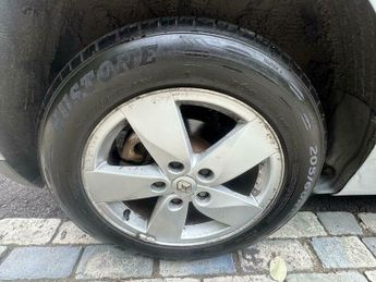 Renault Scenic 2.0 VVT Dynamique TomTom CVT Euro 5 5dr