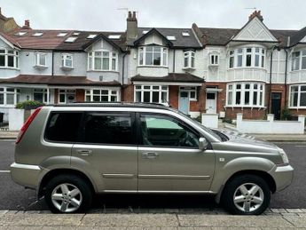 Nissan X-Trail 2.5i SVE 5dr