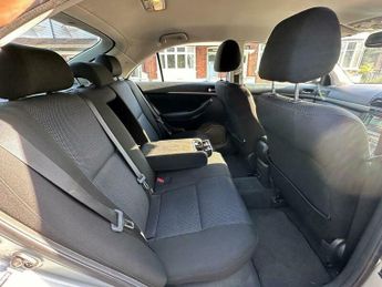 Toyota Avensis 1.8 VVT-i TR 5dr