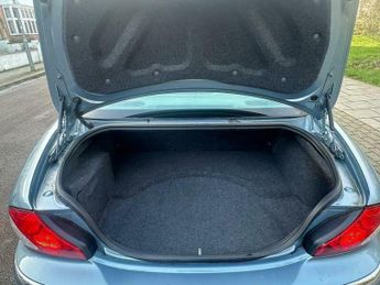 Jaguar X-Type 3.0 V6 SE (AWD) 4dr