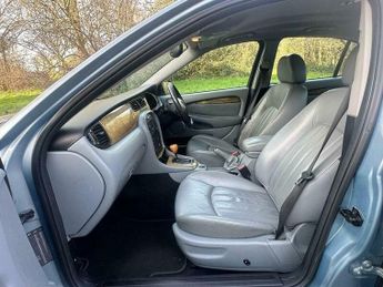 Jaguar X-Type 3.0 V6 SE (AWD) 4dr