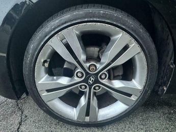 Hyundai Veloster 1.6 GDi Sport DCT Euro 5 4dr