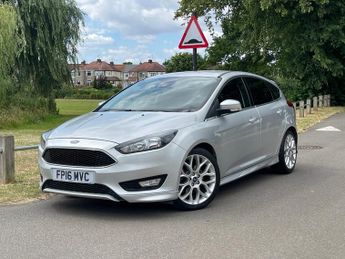 Ford Focus ZETEC S