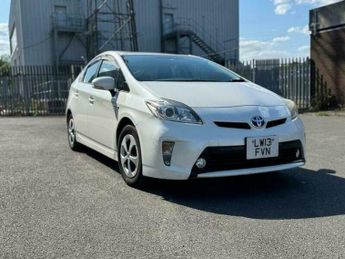 Toyota Prius 1.8 VVT-h T Spirit CVT Euro 5 (s/s) 5dr