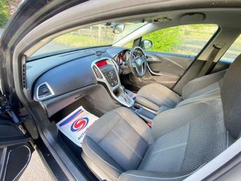 Vauxhall Astra 2.0 CDTi SRi Auto Euro 5 5dr