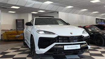 Lamborghini URUS SE HYBRID AUTO 142 MILES ONLY PANO SUNROOF