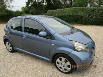 Toyota AYGO 1.0 VVT-i Blue MultiMode Euro 4 5dr