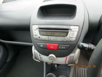 Toyota AYGO 1.0 VVT-i Blue MultiMode Euro 4 5dr