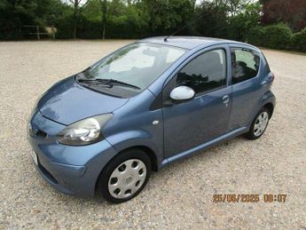 Toyota AYGO 1.0 VVT-i Blue MultiMode Euro 4 5dr
