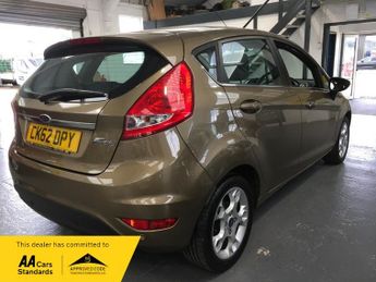 Ford Fiesta 1.4 ZETEC AUTOMATIC 5DR ONLY 44150 MILES!!