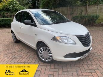 Chrysler Ypsilon SILVER*ONE FORMEER KEEPERS*MOT DUE 31/07/2026*RECENT FULL SERVIC