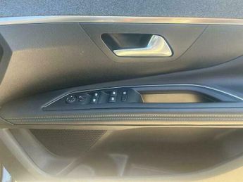 Peugeot 3008 1.5 BlueHDi Allure Premium EAT Euro 6 (s/s) 5dr