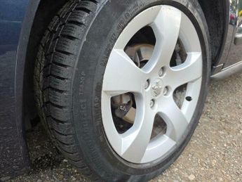 Peugeot 3008 1.6 e-HDi Active EGC Euro 5 (s/s) 5dr