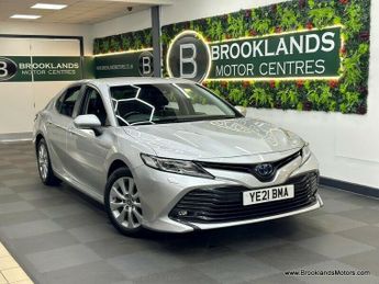 Toyota Camry 2.5 VVT-I DESIGN [SAT NAV, LEATHER, HEATED SEATS & REVERSE CAMER