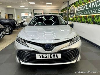 Toyota Camry 2.5 VVT-I DESIGN [SAT NAV, LEATHER, HEATED SEATS & REVERSE CAMER
