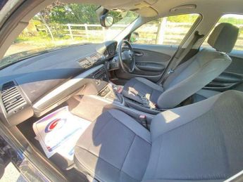 BMW 1 SERIES 2.0 118d ES Steptronic Euro 5 5dr