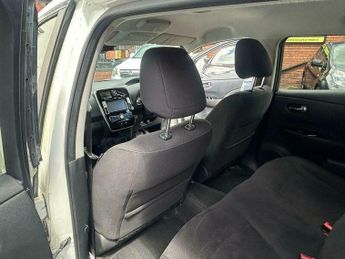 Nissan Leaf 24kWh Acenta Auto 5dr