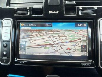 Nissan Leaf 24kWh Acenta Auto 5dr