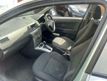 Vauxhall Astra 1.8i 16v Life 5dr