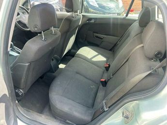 Vauxhall Astra 1.8i 16v Life 5dr