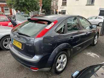 Ford Focus 1.6 Zetec Climate 5dr
