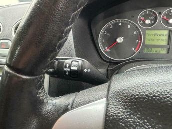 Ford Focus 1.6 Zetec Climate 5dr