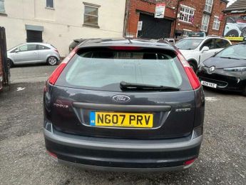 Ford Focus 1.6 Zetec Climate 5dr