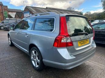 Volvo V70 2.4 D5 SE Lux Geartronic Euro 4 5dr