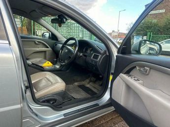 Volvo V70 2.4 D5 SE Lux Geartronic Euro 4 5dr