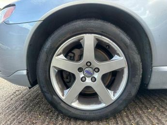 Volvo V70 2.4 D5 SE Lux Geartronic Euro 4 5dr