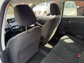 Nissan Leaf 24kWh Acenta Auto 5dr