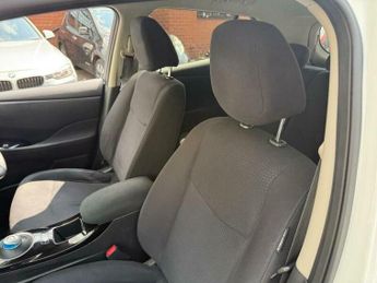 Nissan Leaf 24kWh Acenta Auto 5dr