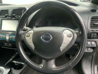 Nissan Leaf 24kWh Tekna Auto 5dr