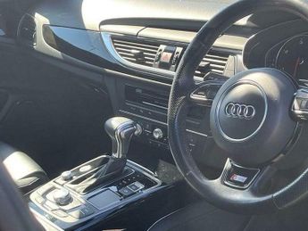 Audi A6 2.0 TDI Black Edition Saloon 4dr Diesel Multitronic Euro 5 (s/s)