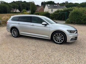 Volkswagen Passat 2.0 TDI R-Line DSG Euro 6 (s/s) 5dr