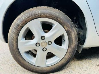 Toyota Yaris 1.3 T Spirit Multimode 5dr