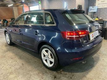 Audi A3 1.6 TDI 30 SE Technik Sportback S Tronic Euro 6 (s/s)