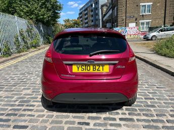 Ford Fiesta TITANIUM