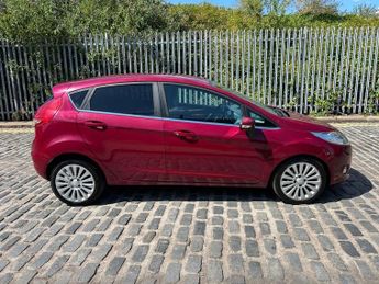 Ford Fiesta TITANIUM