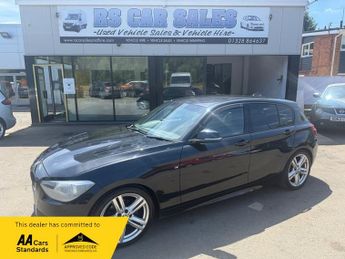 BMW 118 118d M SPORT