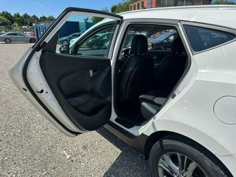 Hyundai IX35 2.0 CRDi SE Auto 4WD Euro 5 5dr (Nav)