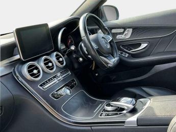 Mercedes-Benz C Class 2.1 C220d AMG Line (Premium Plus) 7G-Tronic+ Euro 6 (s/s) 5dr