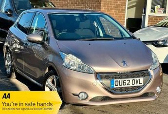 Peugeot 208 1.4 VTi Allure Euro 5 5dr