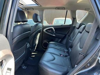 Toyota RAV4 2.0 XT4 4WD 5dr