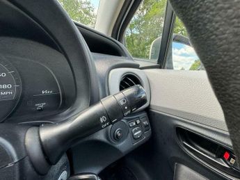 Toyota Yaris 1.3 Petrol Auto