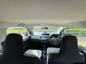 Toyota Yaris 1.3 Petrol Auto