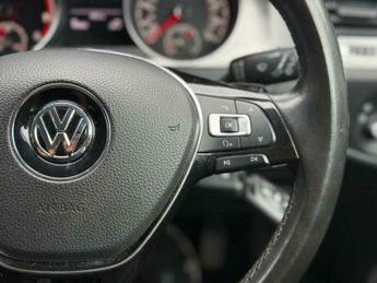 Volkswagen Golf 1.2 TSI BlueMotion Tech S DSG Euro 5 (s/s) 5dr