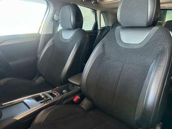 Citroen C4 1.6 e-HDi Airdream Exclusive EGS6 Euro 5 (s/s) 5dr