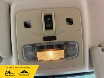 Land Rover Freelander 2.2 SD4 HSE SUV 5dr Diesel CommandShift 4WD Euro 5 (190 ps)
